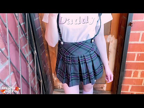 ❤️ Schoolgirl Mengisap penisnya dalam-dalam dan meniduri alih-alih kelas. Seks berkualitas di id.markettass.ru